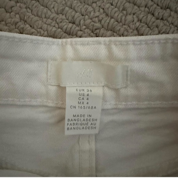 H&M white jeans - Picture 3 of 3